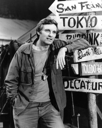 alan-alda-mash_i-G-54-5488-J4BWG00Z.jpg