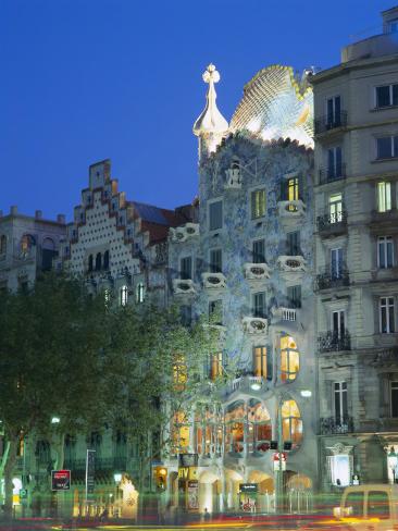 Gaudi Architecture on Gaudi Architecture Casa Batllo Barcelona Catalunya Catalonia