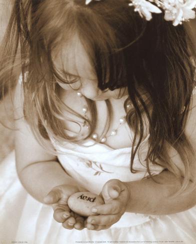  - laura-monahan-little-girl-with-pray-rock_i-G-16-1650-7GZGD00Z