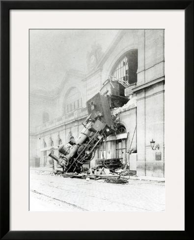 train crash paris