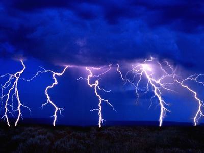 Lightning art 2024