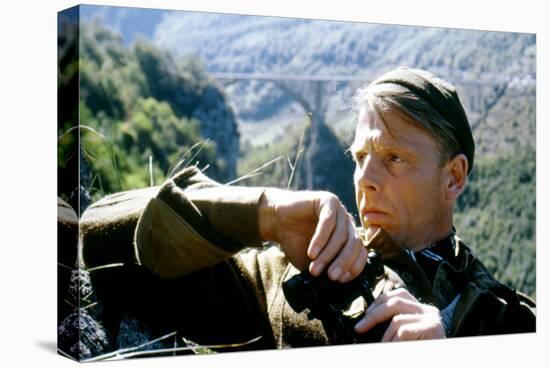 10 FROM NAVARONE, 1978 directed by GUY HAMILTON with Edward Fox (photo)-null-Stretched Canvas