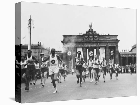 1936 Berlin Olympics-Robert Hunt-Premier Image Canvas