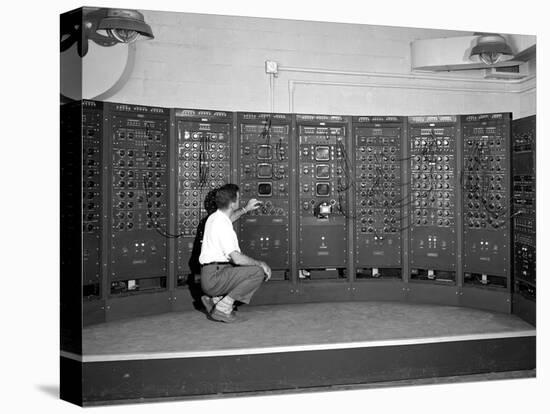 1949 Computer Used by Rocket Scientists at Lewis Flight Propulsion Laboratory, Cleveland, Ohio-null-Stretched Canvas