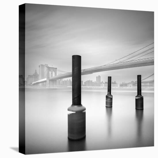 3 Postes en Brooklyn Bridge-Moises Levy-Premier Image Canvas