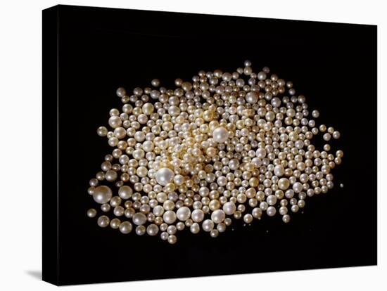 A collection of pearls-Werner Forman-Premier Image Canvas