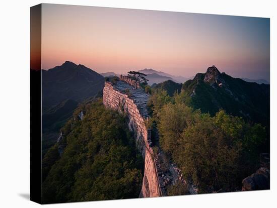 A Mythical Morning on the Great Wall-Byron Yu-Stretched Canvas