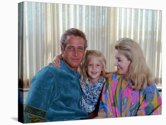 Actors Paul Newman and Joanne Woodward at Home with Their Daughter-Mark Kauffman-Premier Image Canvas