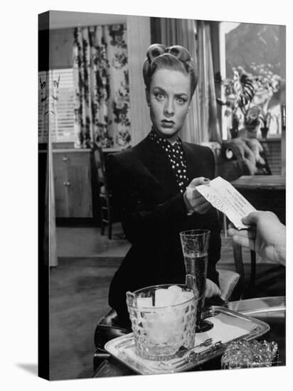 Actress Audrey Totter in Scene from Film "Lady in the Lake"-Martha Holmes-Premier Image Canvas