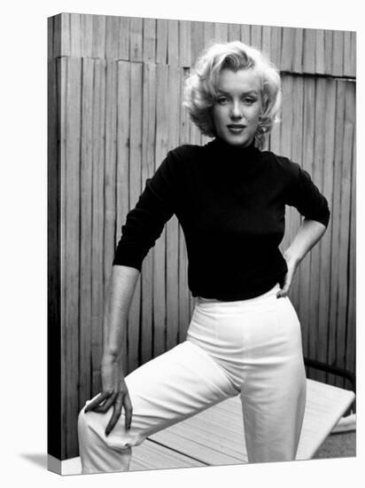 Actress Marilyn Monroe at Home-Alfred Eisenstaedt-Premier Image Canvas