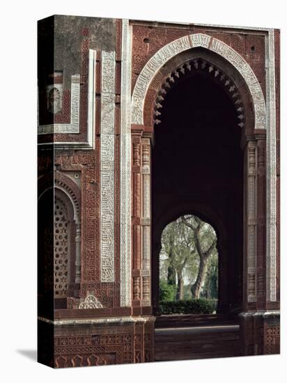 Alai Gate, Quwwat Ul Islam Mosque, Delhi, India-Adam Woolfitt-Premier Image Canvas