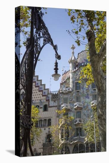 Antoni Gaudi's Casa Batllo building, UNESCO World Heritage Site, Barcelona, Catalonia, Spain-Frank Fell-Premier Image Canvas