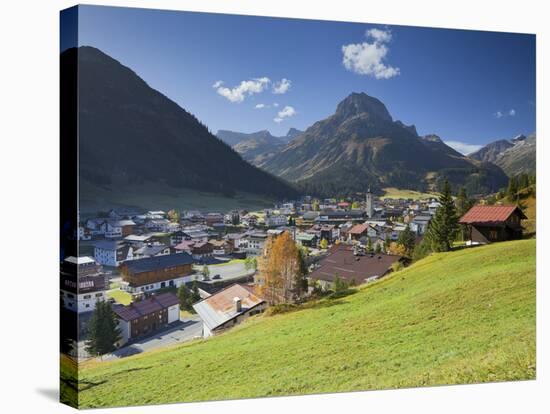Austria, Vorarlberg (Region), Lechtal, Lech, Omeshorn-Rainer Mirau-Premier Image Canvas