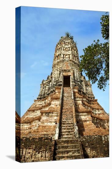 Ayutthaya, Thailand. The temples of Wat Phra Mahathat-Miva Stock-Premier Image Canvas