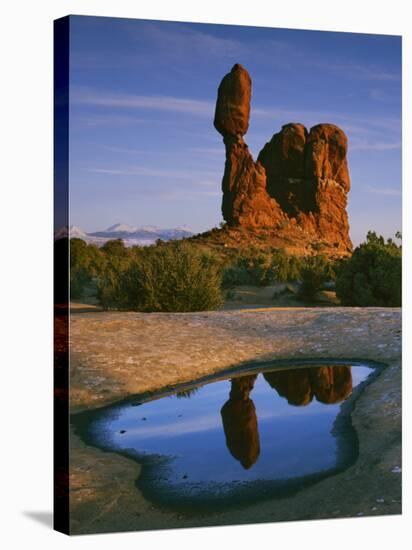 Balanced Rock, Arches National Park, Utah, USA-Charles Gurche-Premier Image Canvas