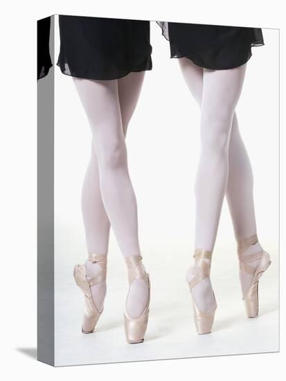 Ballerinas en pointe-Erik Isakson-Premier Image Canvas