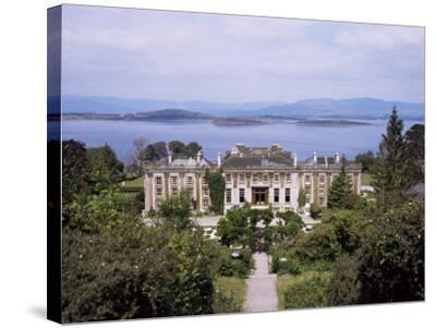 Book The Bantry Bay, Bantry on Tripadvisor: See 132 traveler reviews, 81 candid photos, and Wolfe Tone Square Bantry, West Cork, Bantry P75 HN53 Ireland Date of stay: October 2019 If you want to explore WestCork area this is the place to stay - go to Sheeps Head, Beara Peninsula, Garnish Island, Cork, etc. THE BANTRY BAY - Prices & Hotel Reviews (Ireland