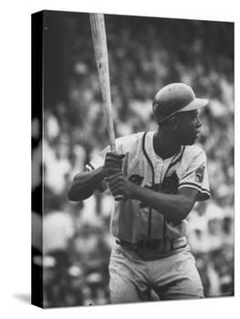 Baseball Player Hank Aaron Waiting for the Pitch-George Silk-Premier Image Canvas