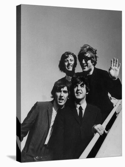 Beatles' Arriving at Los Angeles Airport on 2nd Us Tour-Bill Ray-Premier Image Canvas