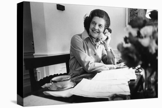 Betty Ford Works at Her Desk in the White House, 1974-76-null-Stretched Canvas