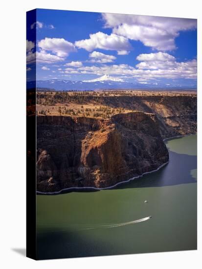 Boaters on Lake Billy Chinook-Steve Terrill-Premier Image Canvas