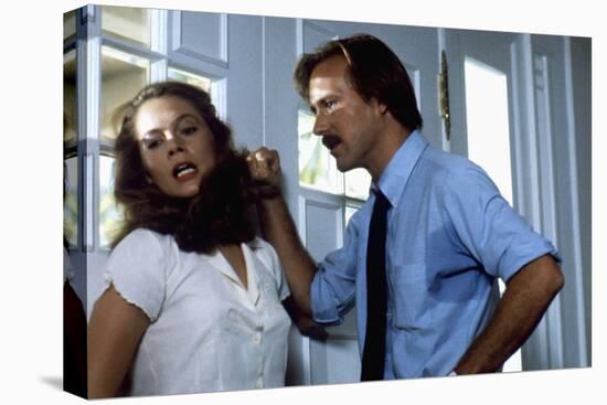 BODY HEAT, 1981 directed by LAWRENCE KASDAN Kathleen Turner and William Hurt (photo)-null-Stretched Canvas