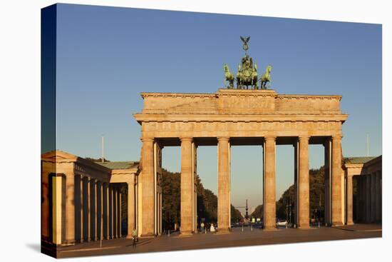 Brandenburg Gate (Brandenburger Tor) at sunrise, Quadriga, Berlin Mitte, Berlin, Germany, Europe-Markus Lange-Premier Image Canvas