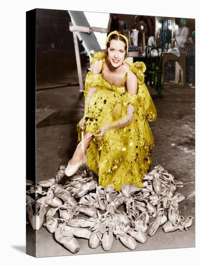 Broadway Melody of 1936, Eleanor Powell, on set, 1935-null-Stretched Canvas