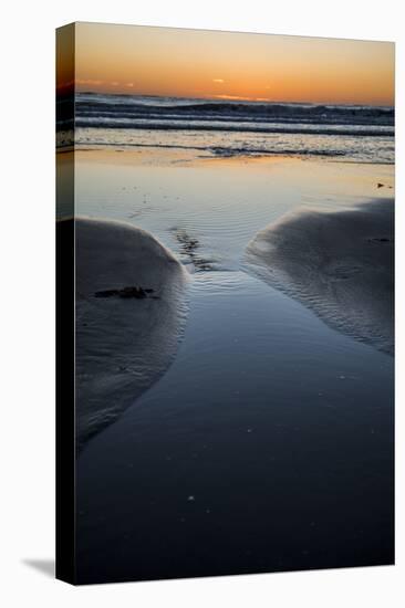 California, Carpinteria, Santa Barbara Channel, Beach at Low Tide-Alison Jones-Premier Image Canvas