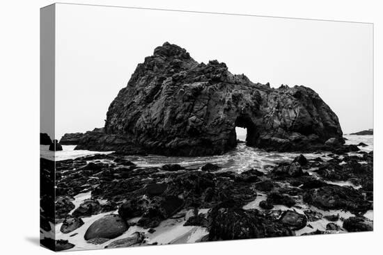 California Pfeiffer Beach in Big Sur State Park Dramatic Black and White Rocks and Waves-holbox-Premier Image Canvas