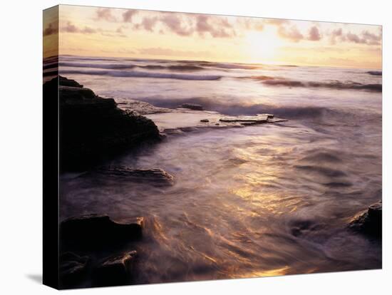 California, San Diego, Sunset Cliffs, Sunset over the Ocean-Christopher Talbot Frank-Premier Image Canvas