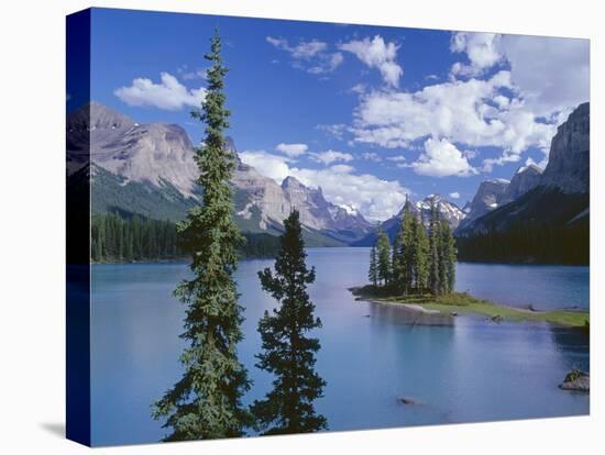 Canada, Alberta, Jasper National Park, Spirit Island and Maligne Lake-John Barger-Premier Image Canvas