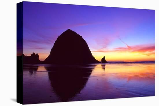 Cannon Beach I-Ike Leahy-Premier Image Canvas