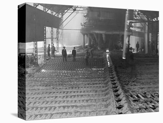 Casting Pig Iron, Sloss City Furnaces, Birmingham, Ala.-null-Stretched Canvas