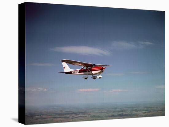 Cessna Skyhawk Flying-null-Premier Image Canvas