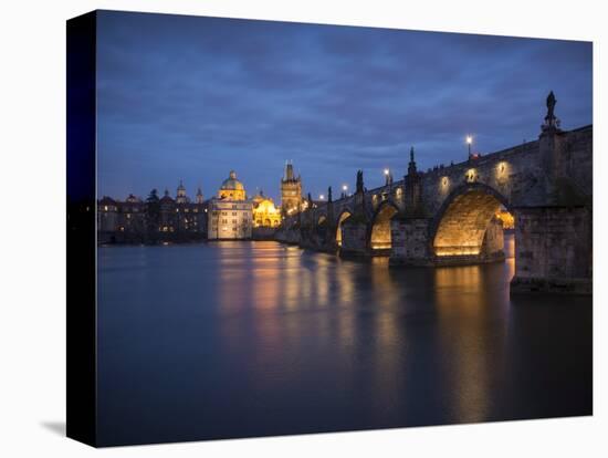 Charles Bridge and River Vltava, Prague, UNESCO World Heritage Site, Czech Republic, Europe-Ben Pipe-Premier Image Canvas