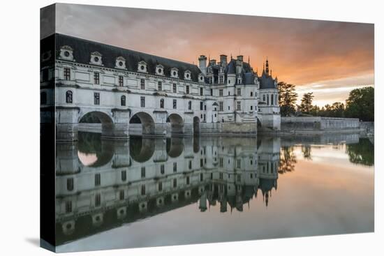 Chenonceau castle reflected on the Loire at sunset, Chenonceaux, Indre-et-Loire, Loire Valley, Cent-Francesco Vaninetti-Premier Image Canvas