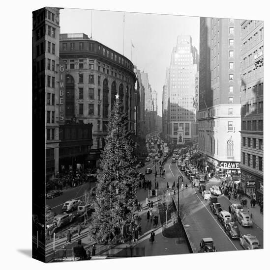 Christmas Tree on 52nd Street Next to Gimbels Department Store, New York, NY, 1940S-Nina Leen-Premier Image Canvas