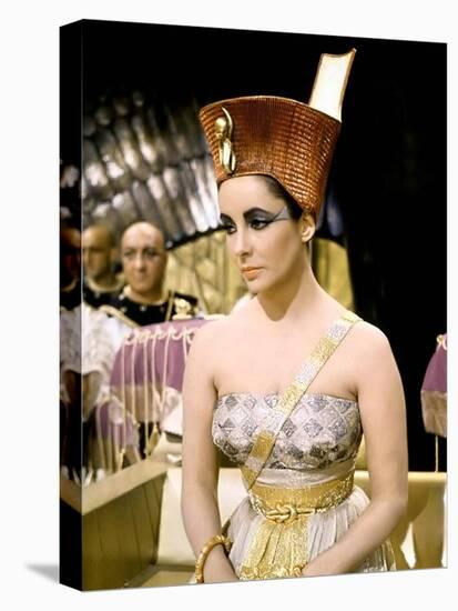 Cleopatre Cleopatra by Joseph L. Mankiewicz with Elizabeth Taylor, 1963 (photo)-null-Stretched Canvas