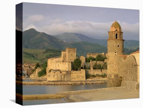 Collioure, Languedoc-Roussillon, France-Michael Busselle-Premier Image Canvas