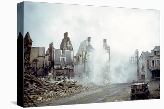 Combat Engineers Dynamite Dangerous Buildings Ruined in St. Lo, Normandy, France, 1944-Frank Scherschel-Premier Image Canvas