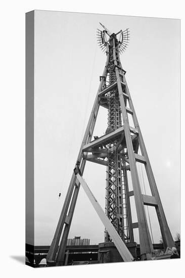 Constructing Seattle's Space Needle-null-Premier Image Canvas