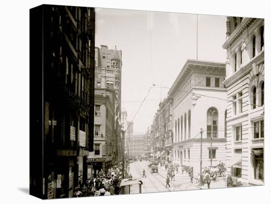 Corner of Fifth Avenue and Wood Street, Pittsburgh, Pa.-null-Stretched Canvas