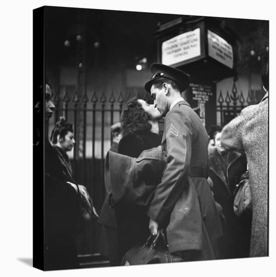 Couple in Penn Station Sharing Farewell Kiss Before He Ships Off to War During WWII-Alfred Eisenstaedt-Premier Image Canvas