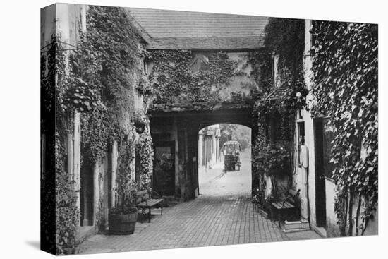 Courtyard of the Saracen's Head Inn, Southwell, Nottinghamshire, 1924-1926-null-Premier Image Canvas