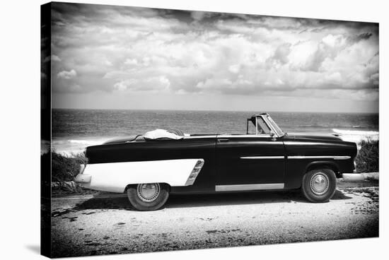 Cuba Fuerte Collection B&W - American Classic Car on the Beach-Philippe Hugonnard-Premier Image Canvas