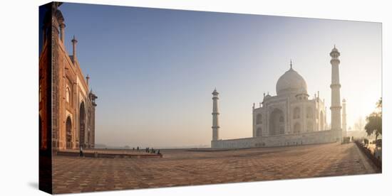 Dawn at the Taj Mahal, UNESCO World Heritage Site, Agra, Uttar Pradesh, India, Asia-Ben Pipe-Premier Image Canvas
