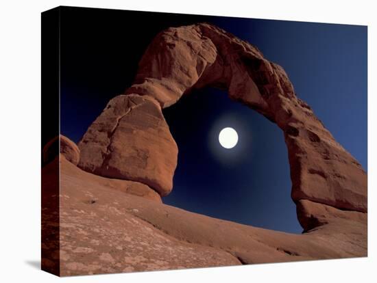 Delicate Arch, Arches National Park, Utah, USA-Art Wolfe-Premier Image Canvas