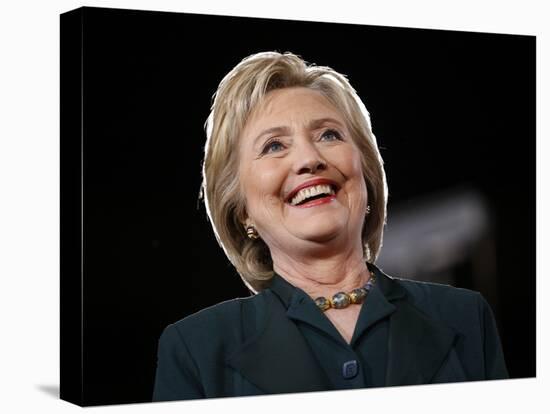 DEM 2016 Clinton-John Locher-Premier Image Canvas