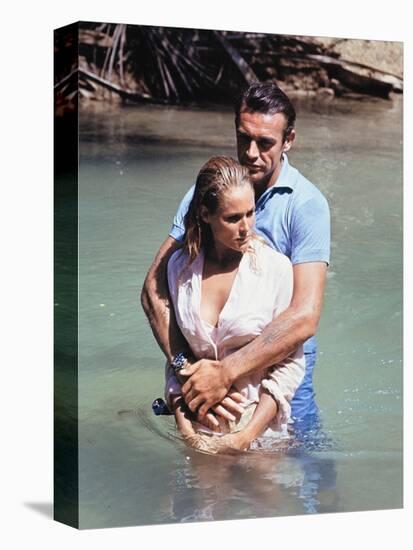 Dr No by Terence Young with Ursula Andress, Sean Connery, 1962 (photo)-null-Stretched Canvas